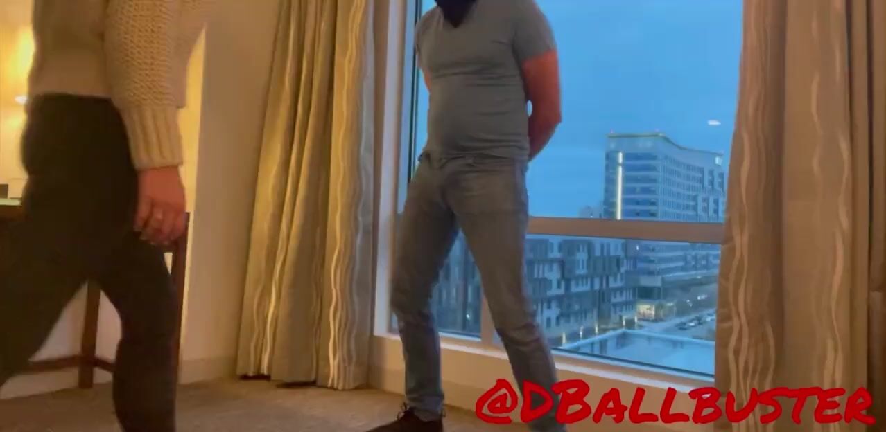 Ballbusting