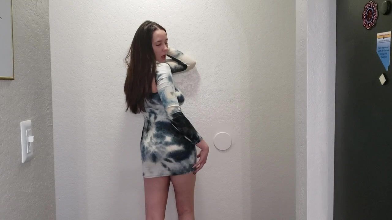 Kira Rose Dress Farts