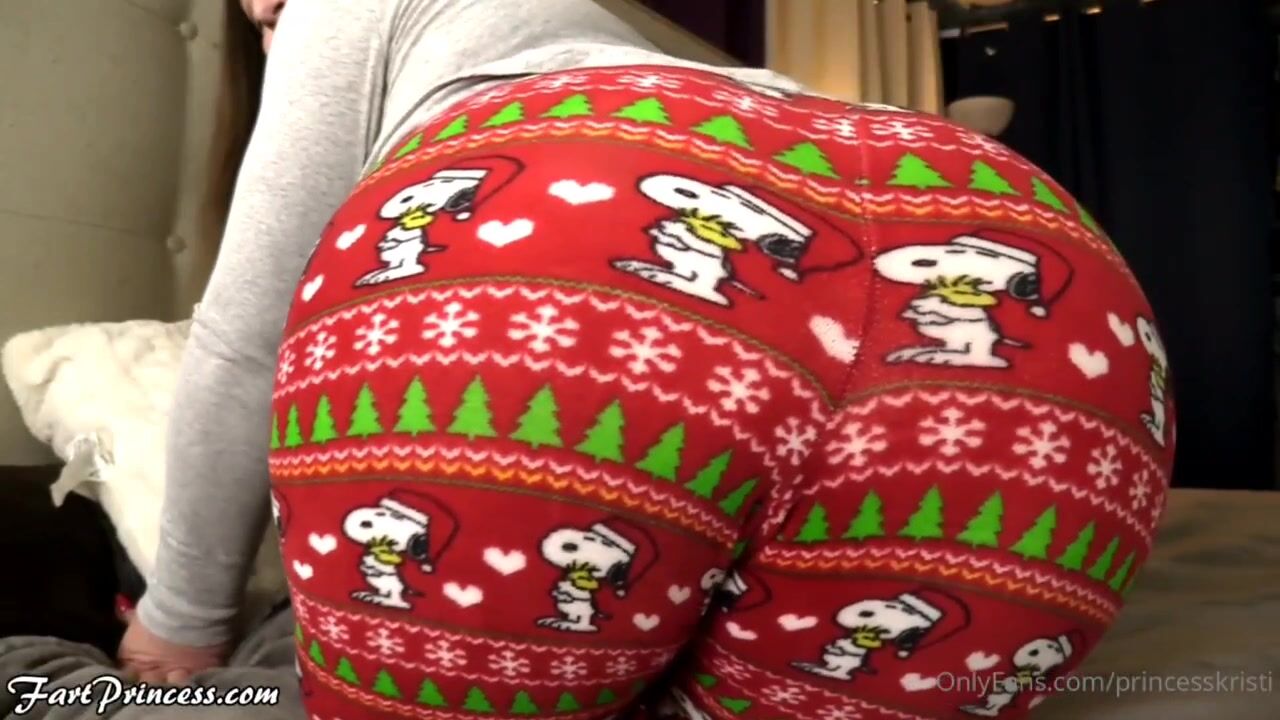 Step mom’s Christmas farts