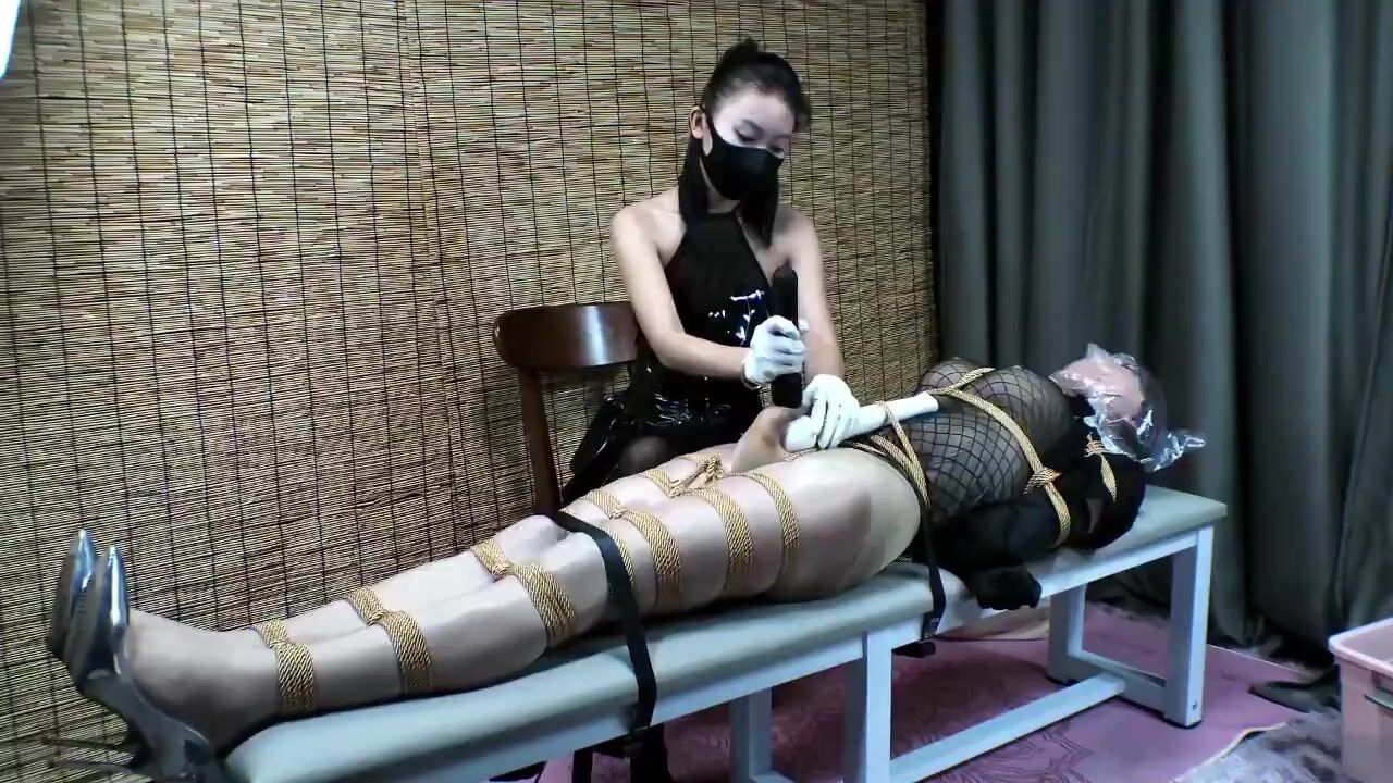 Chinese Handjob Breathplay