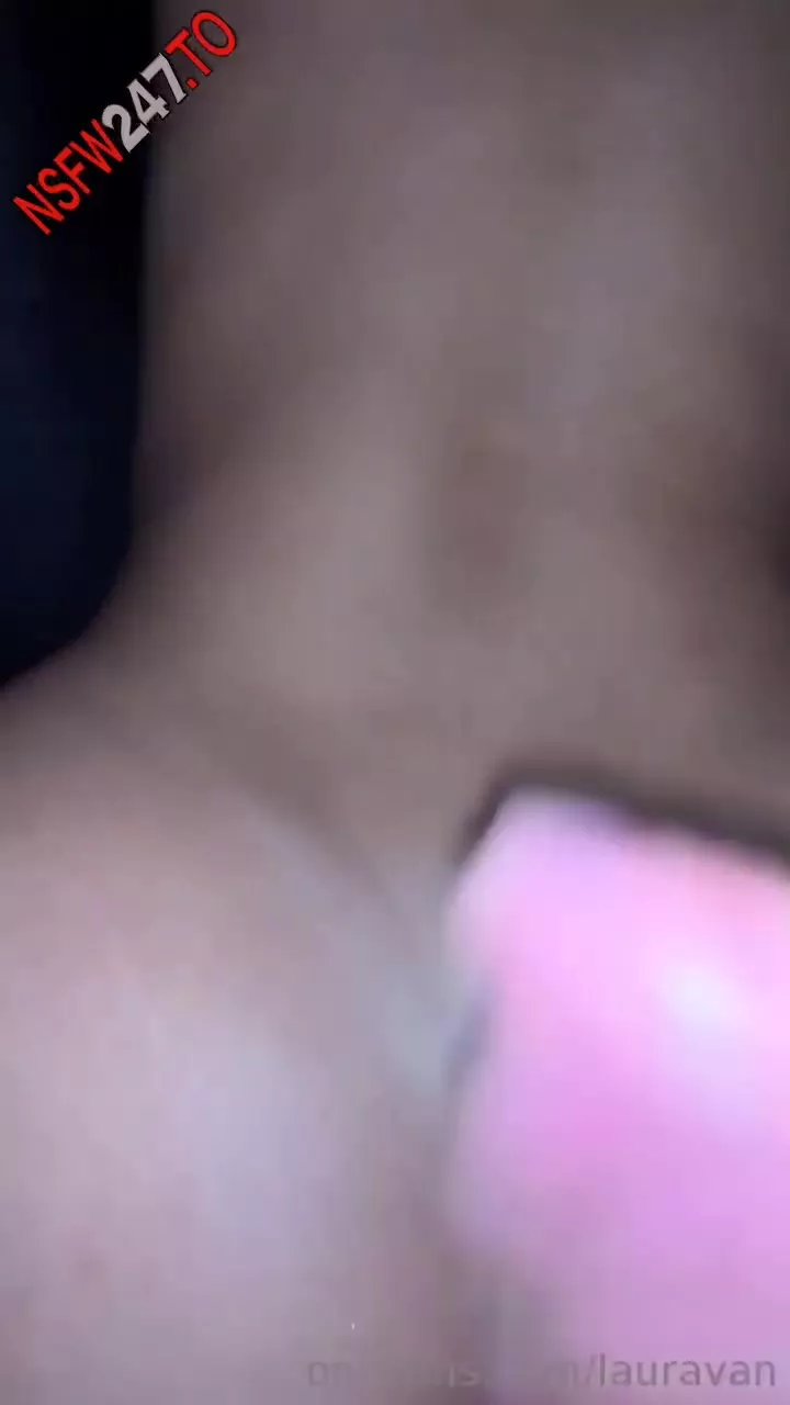Laura Van Fit sex show porn videos