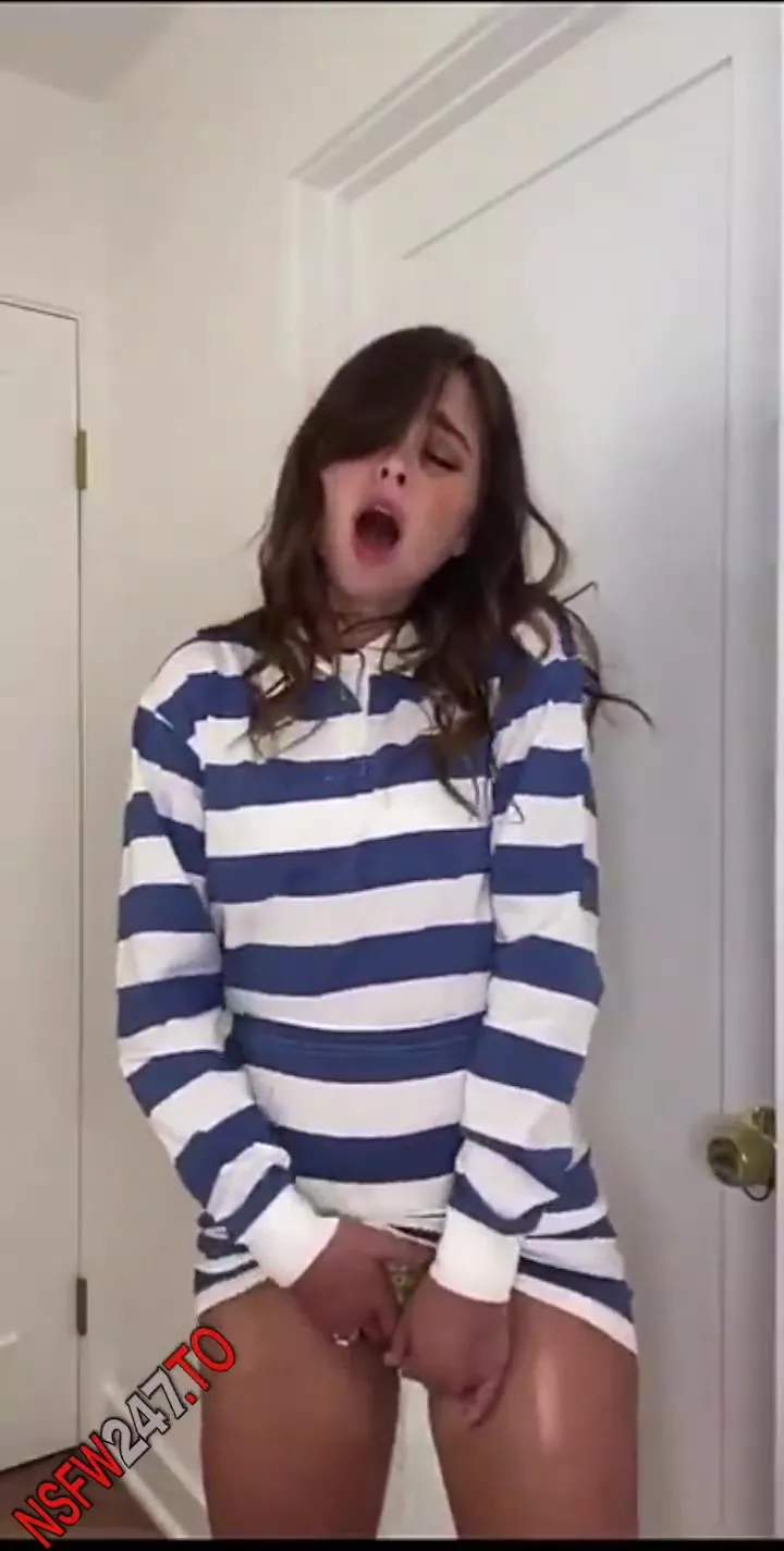 Riley Reid standing masturbation snapchat premium 2020/09/11 porn videos