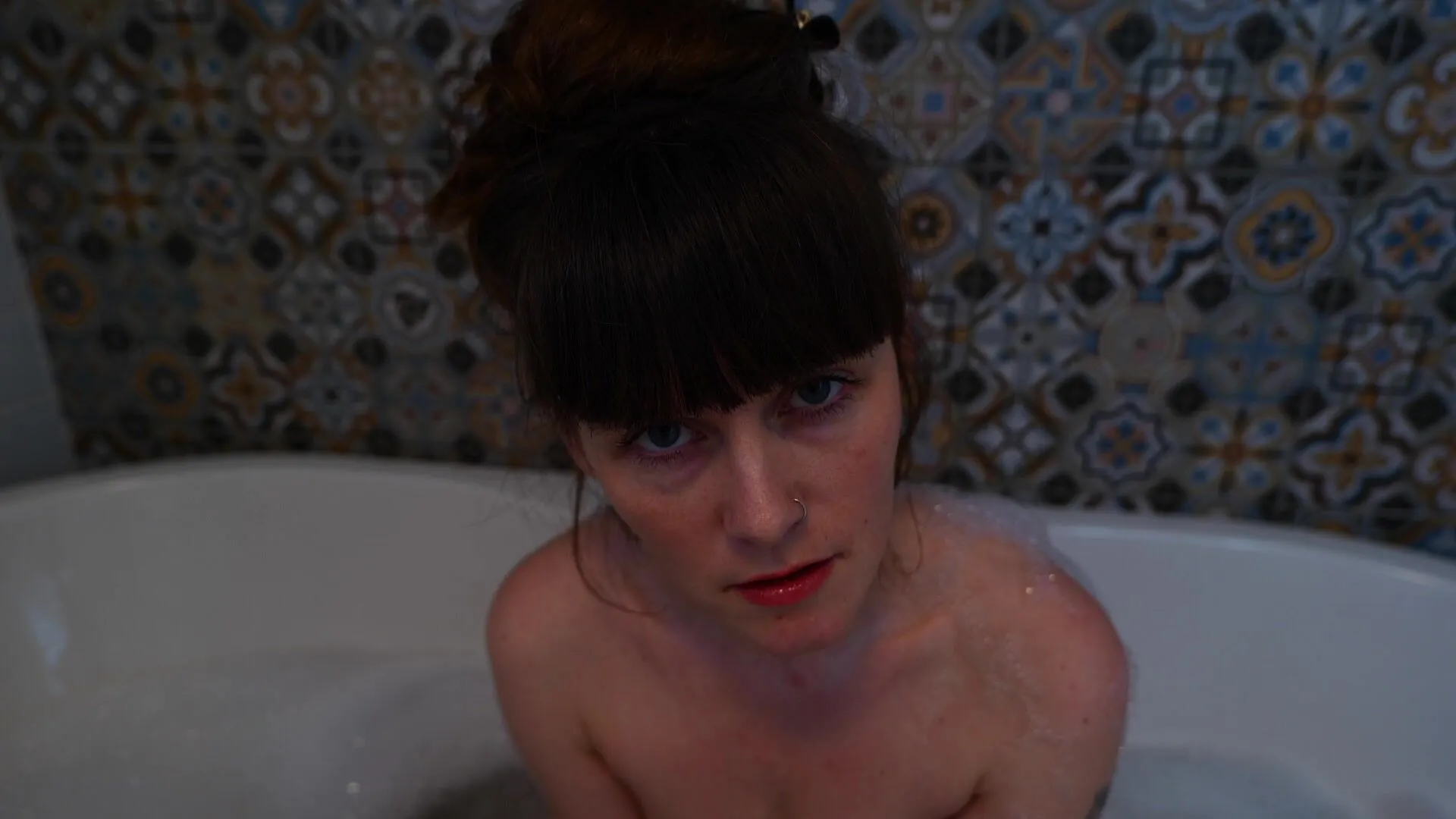 Sydney Harwin - Bathtime With Mommy