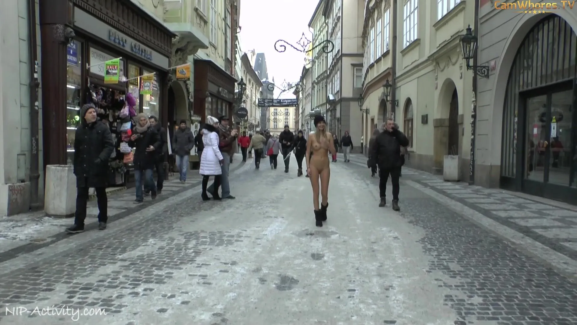 nip-activity Holly Xmas in Prague