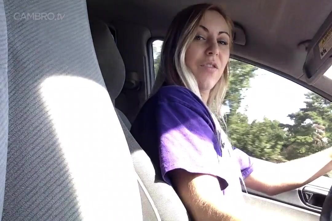 Melodycastle18 picks up little boy
