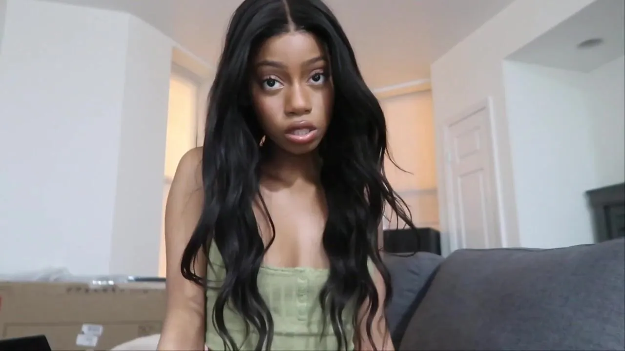 Princess Phoebe - Controlled by Soles
