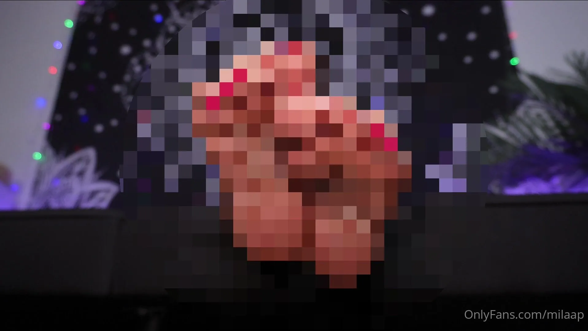 MilaaP - Censored Feet