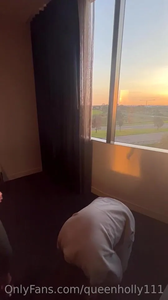 QueenHolly111 - Need a slave who can take a proper hit to the balls. This was pathetic