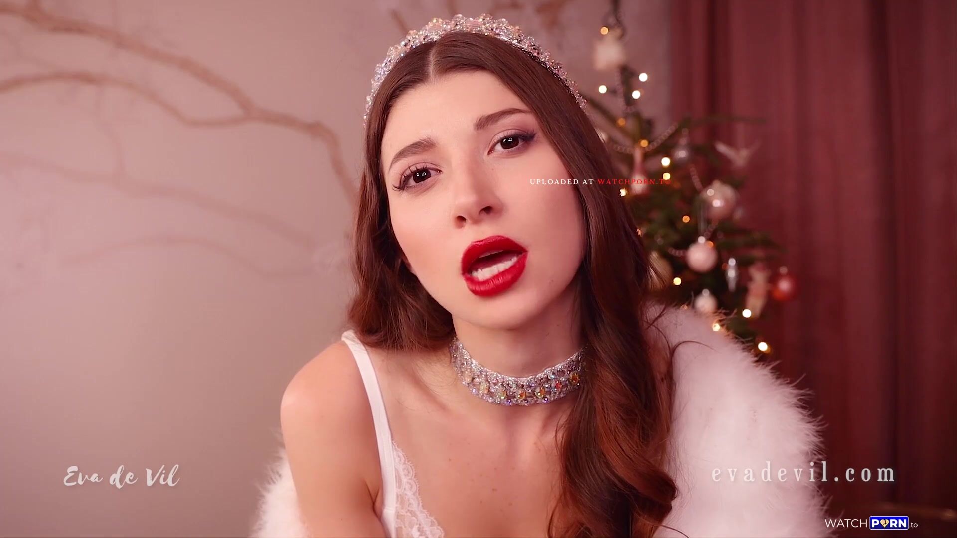 Eva de Vil - Put Me On The Nice List