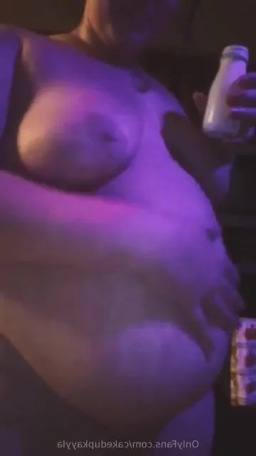 cakedupkayyla bloat