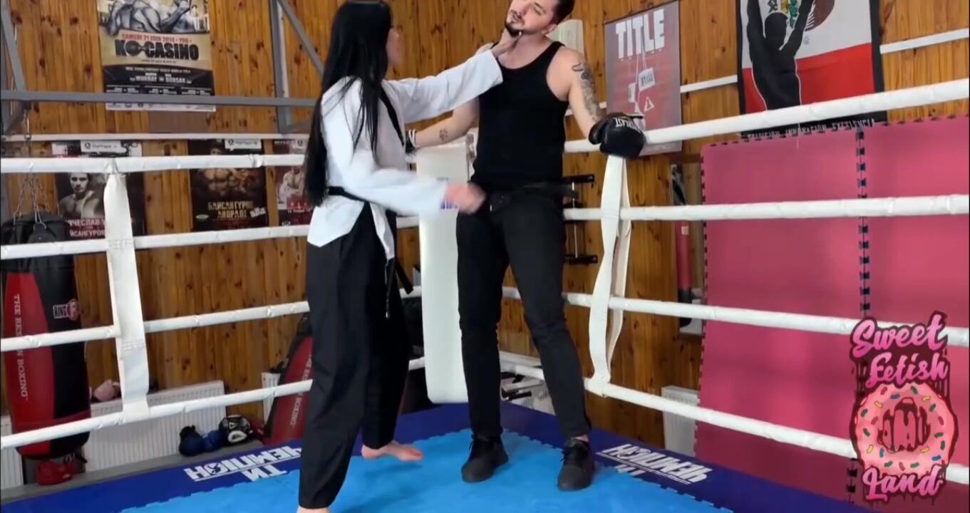 Taekwondo girl mixed fight