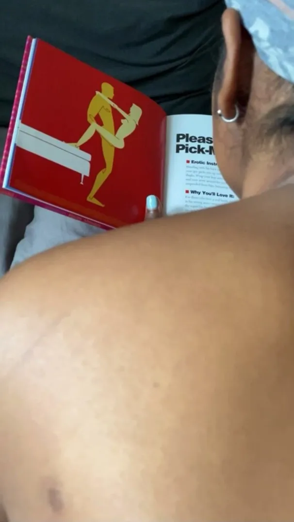 Naobi.Asanti Thickistmami Ass Slo Mo