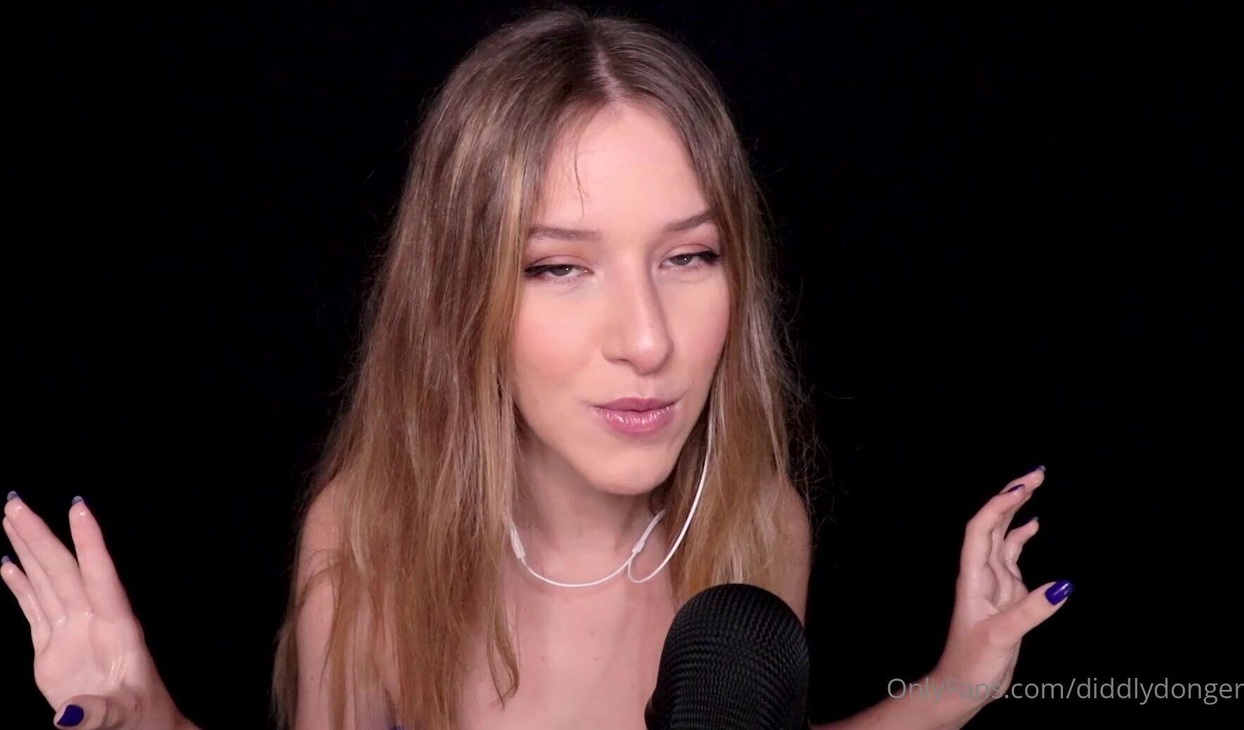 DiddlyDonger ASMR cum play