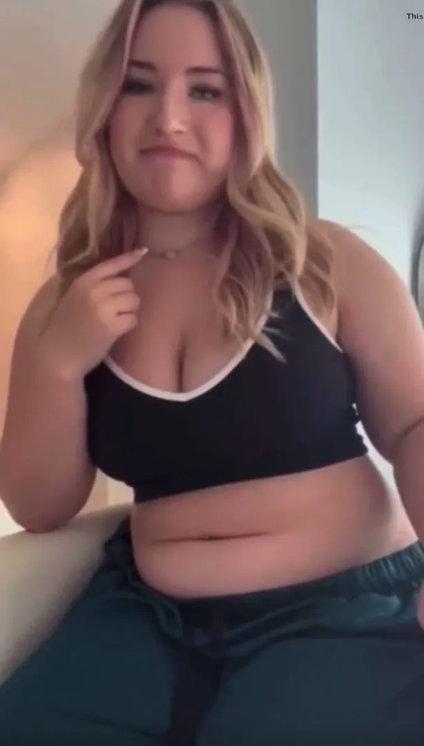 Blondiee18 short burp comp