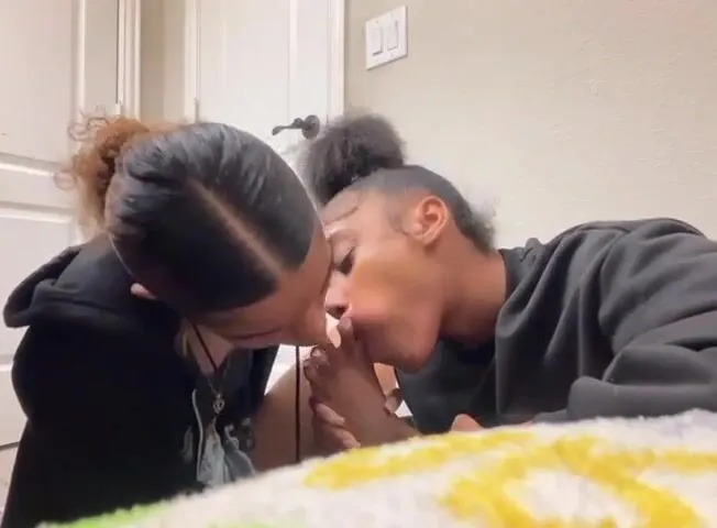 Self toes sucking