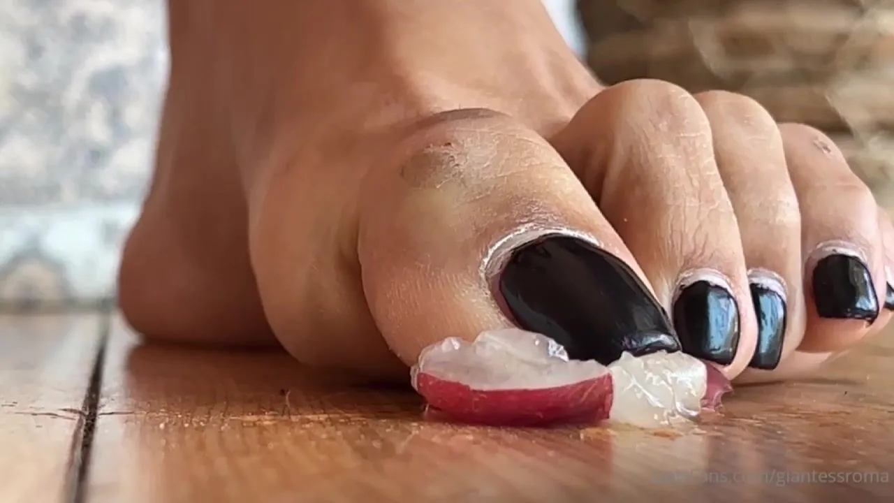 giantess Roma