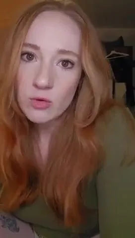 Fiona Dagger - Bro Gives Me Just The Tip
