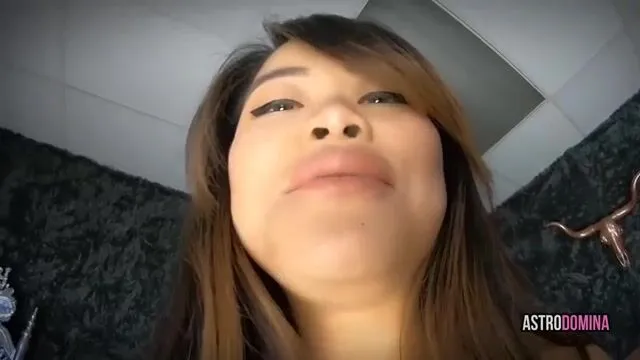 Astrodomina Vore and Feet