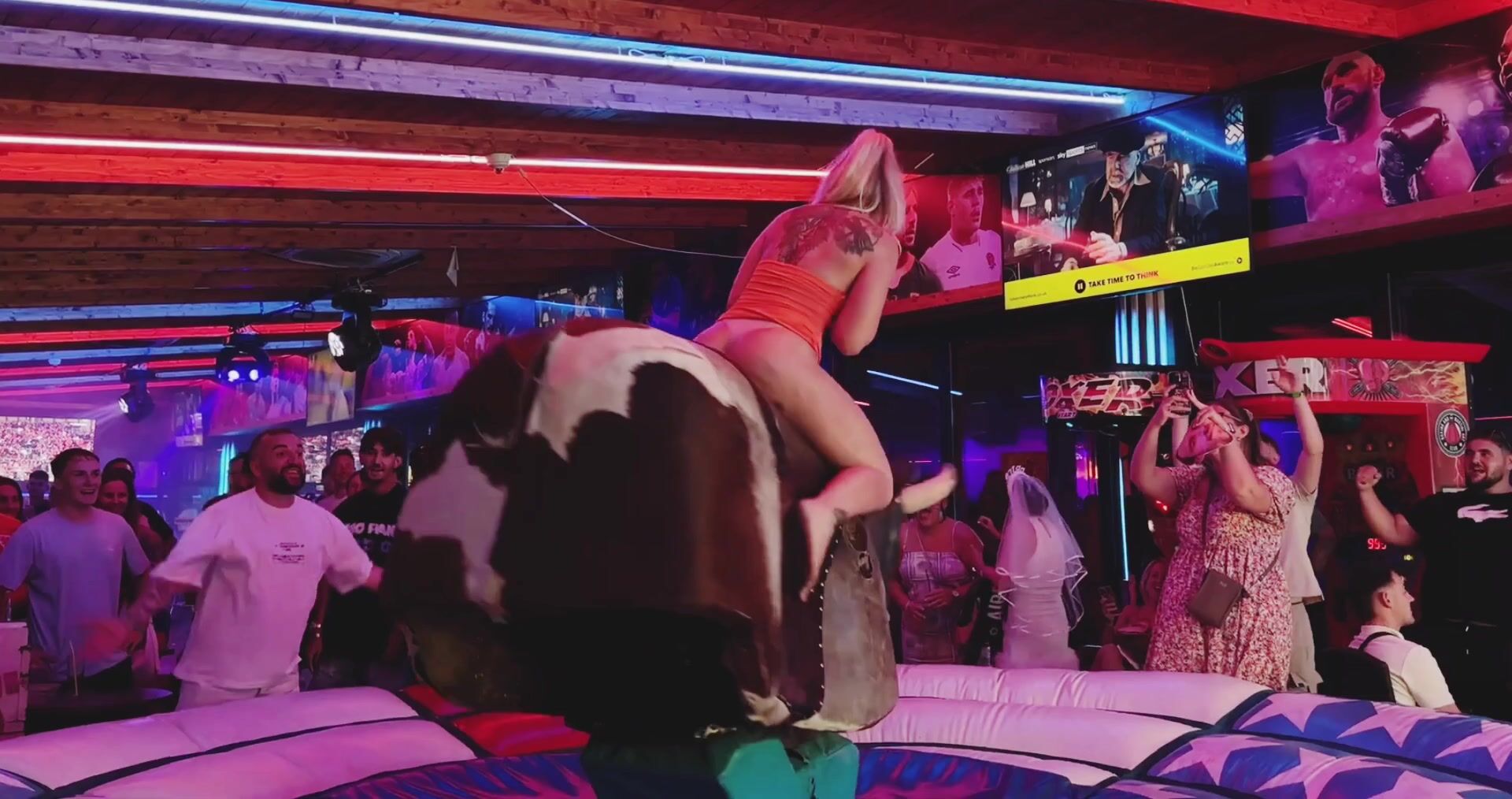 PAWG on the mechanical bull