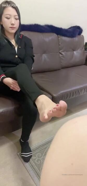 Asian Mistress Jane - Serve my boots socks and feet