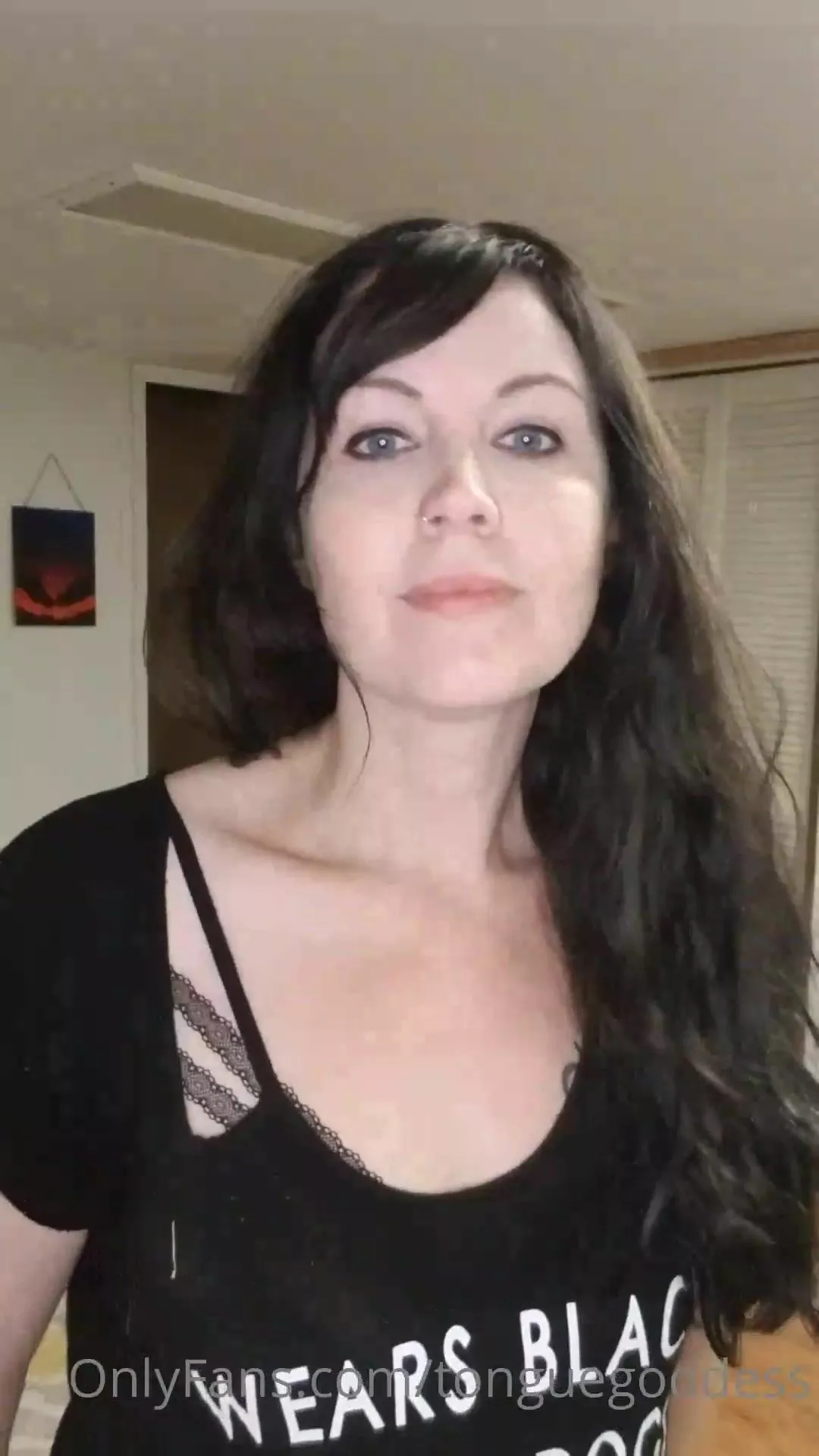 tonguegoddess just testing out the new equipment. xxx onlyfans porn videos