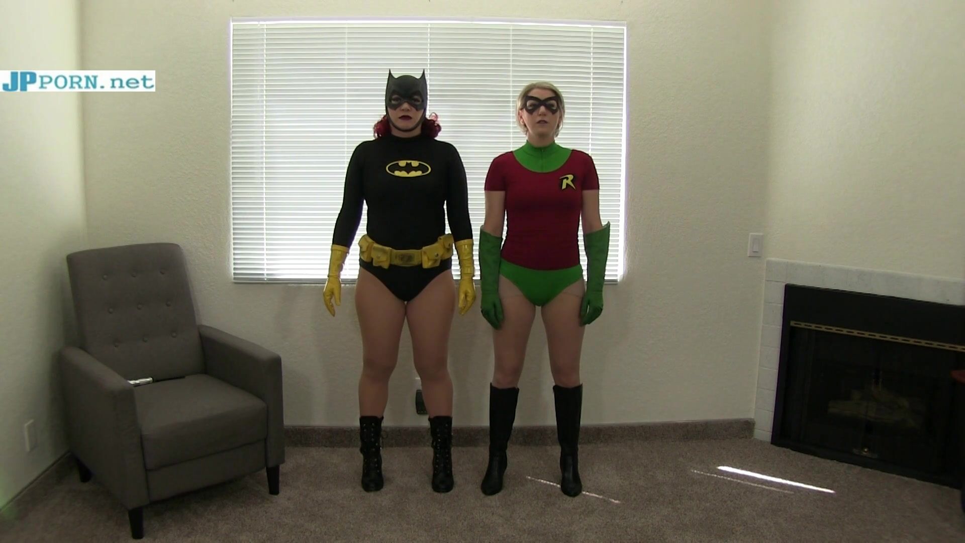 Batgirl and robin mesmerized