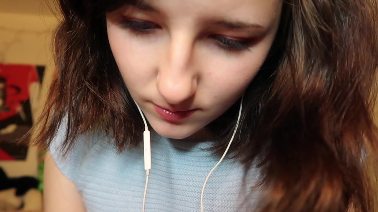 Aftynrose Gentle ear cleaning from in my lap ASMR