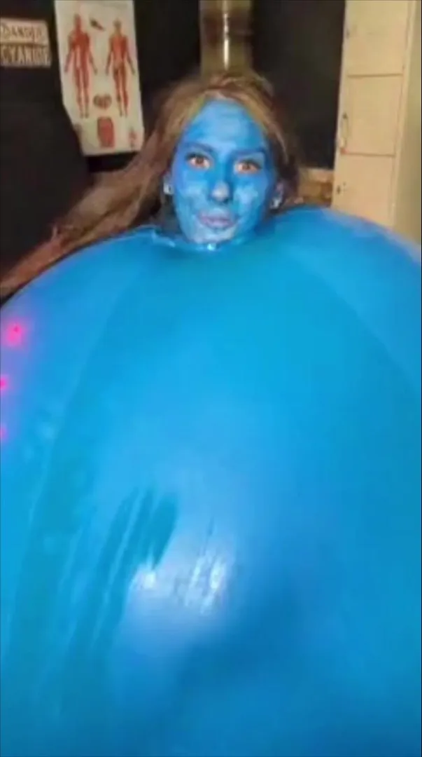 Ziva short Blueberry Inflation