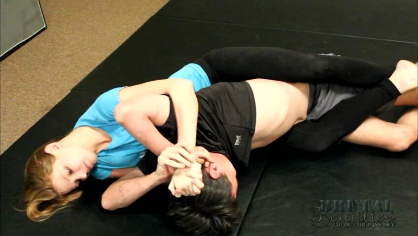 Stormy - Brutal Beauties headscissors