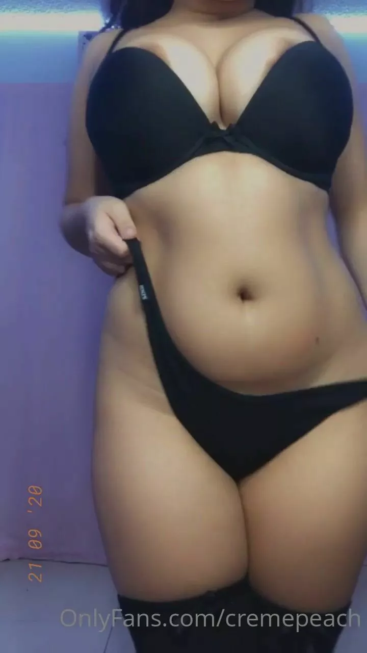 cremepeach i couldn t add these to my last post sadly so here are xxx onlyfans porn videos