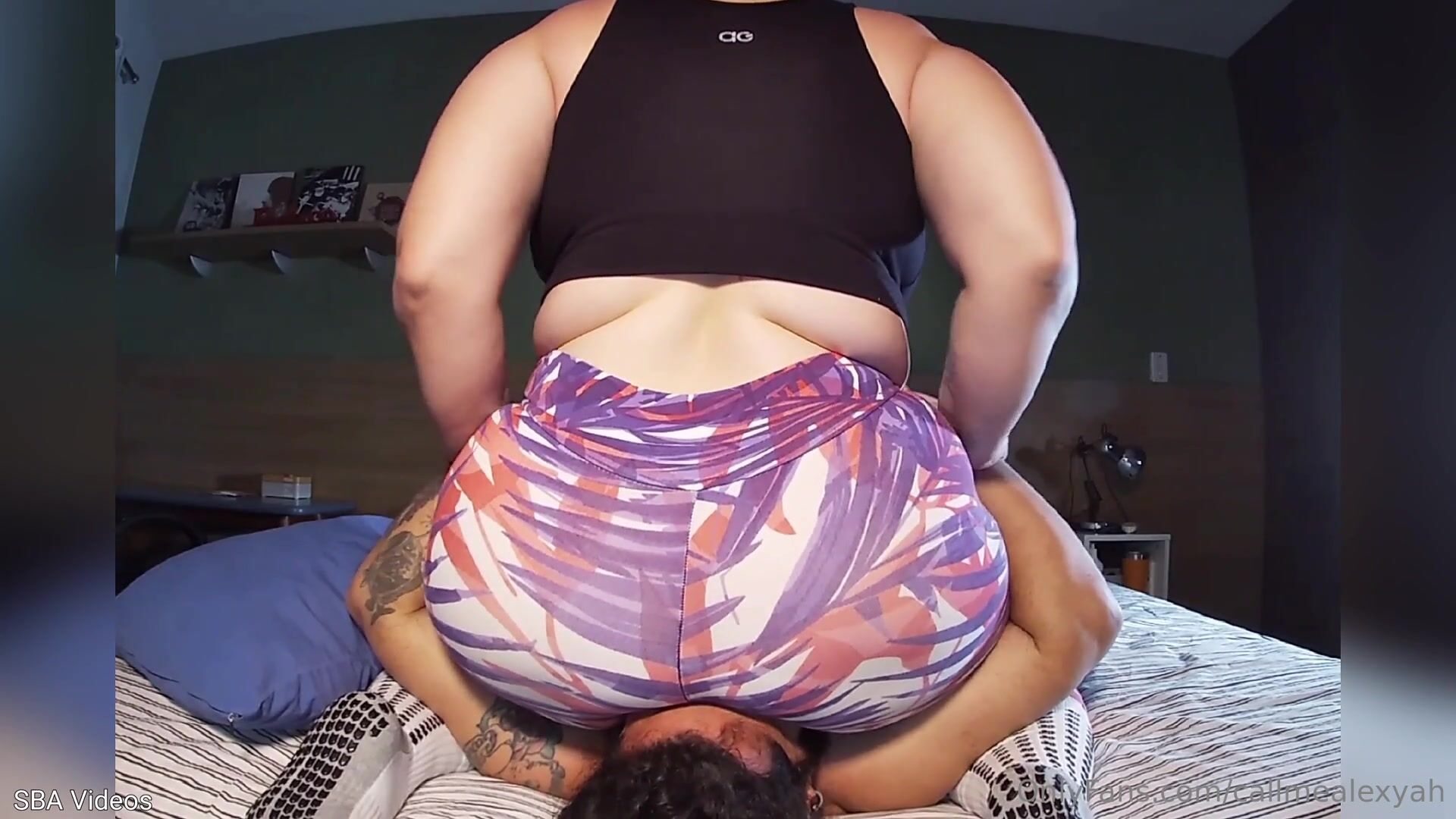 Facesitting farts BBW alexyah