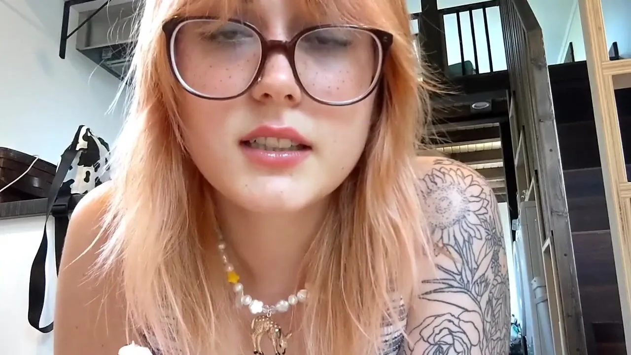 Red head giantess vore lick