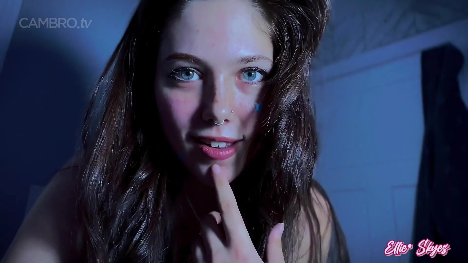 Ellie Skyes - Your Sisters Taboo Kinky Experiment