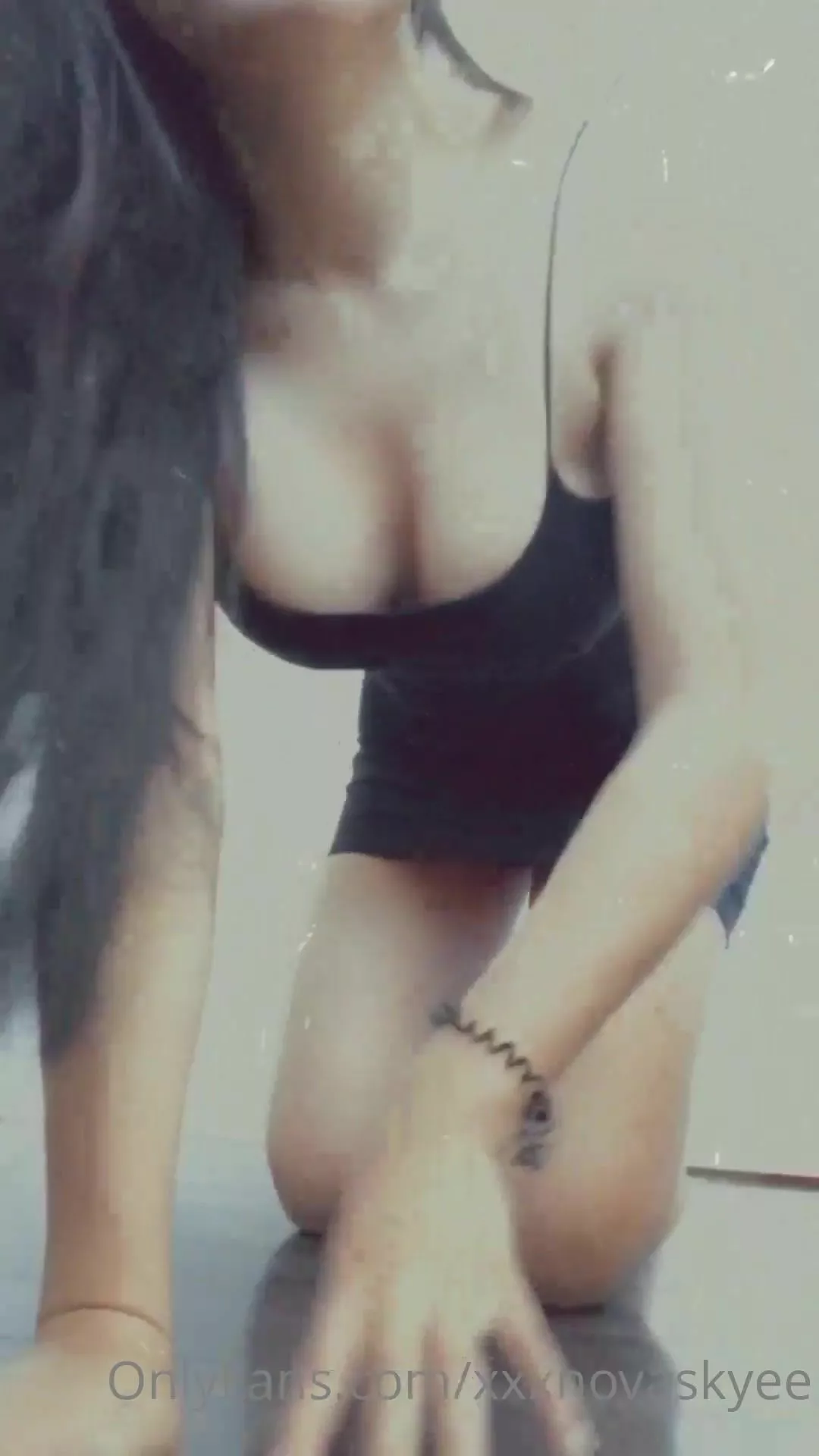 xxxnovaskyee tight dress no panties xxx onlyfans porn videos
