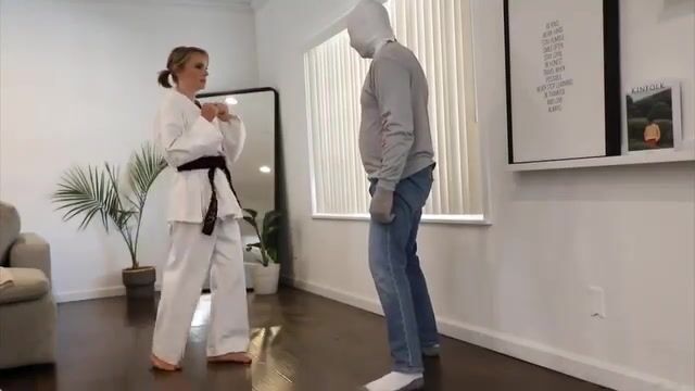 Perfect taekwondo ballbusting