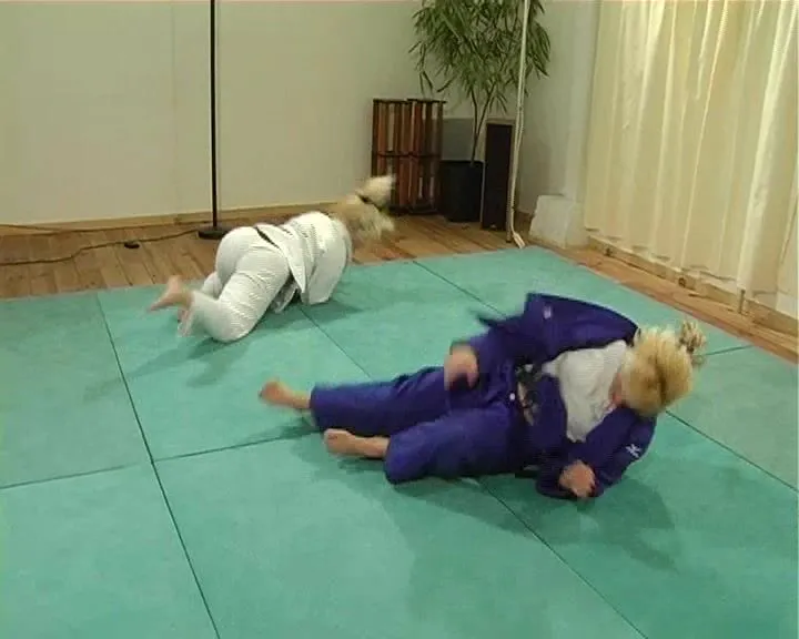 Laura vs Priscillia judo 1
