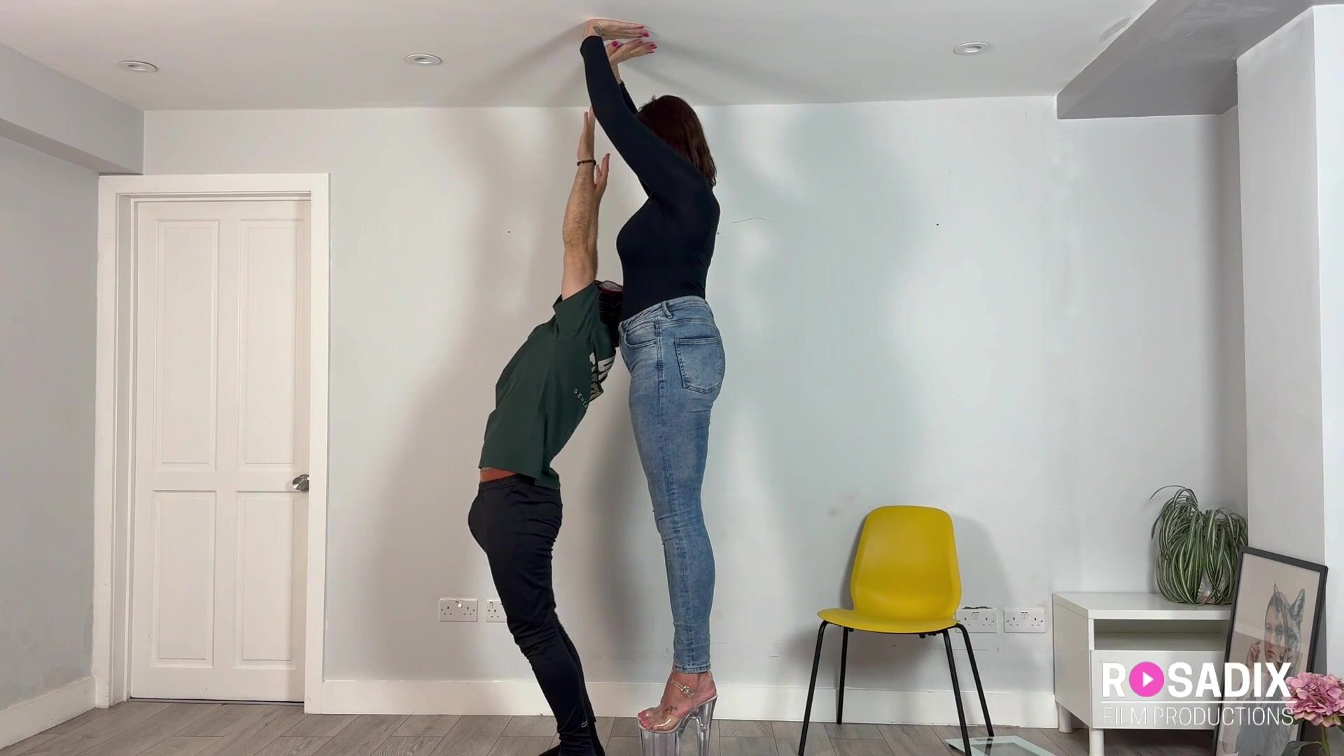 Tall Amazon Stella Armrest