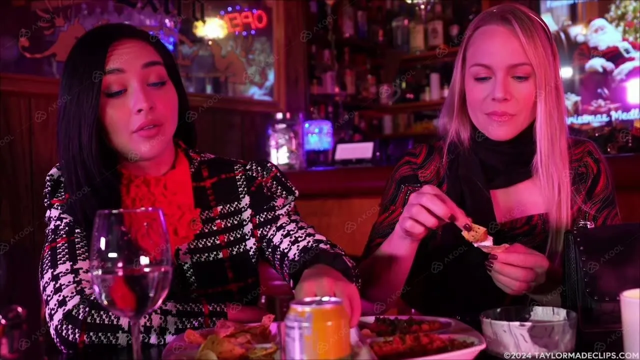 Sabrina Carpenter and Kaitlin Olson Alien Transformation