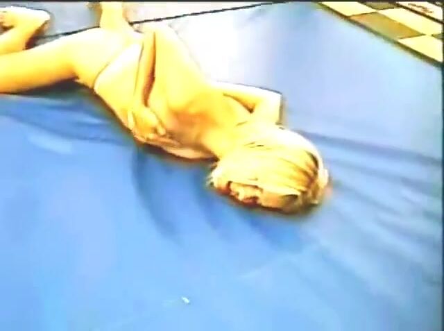 WWWC- Zora vs. Rashon hard KO