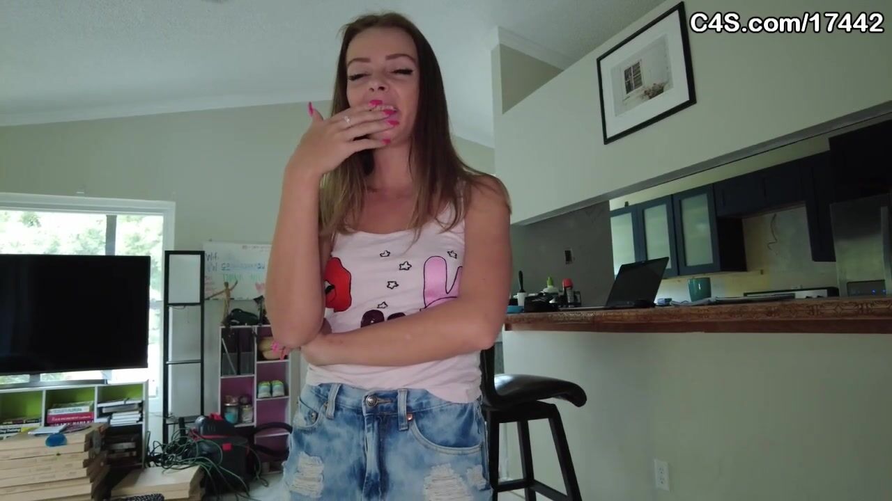 Lola Leda - Brat Makes Fun of Your Small Weenier