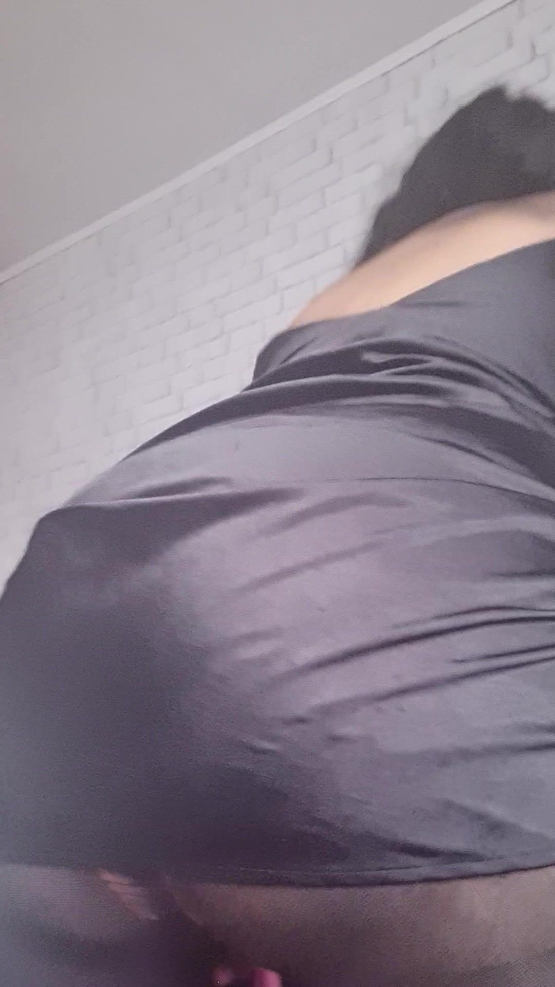 French slut squirt in pantyhose