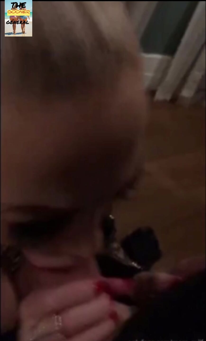 Rebecca More fucks horny fan (huge cum shot!!)