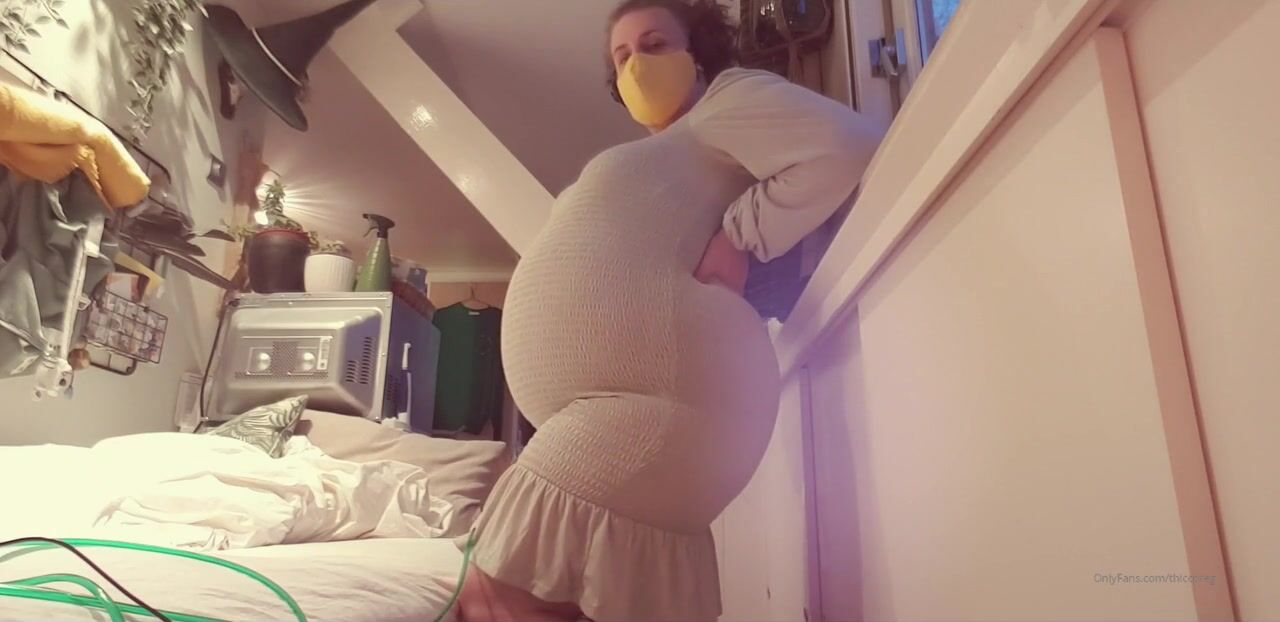 thiccpreg expand