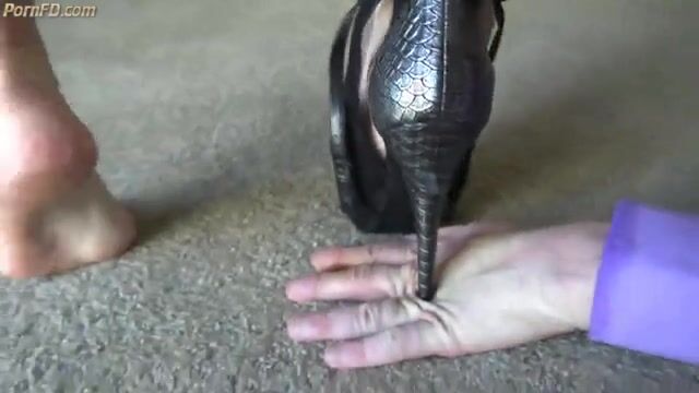 Jolene Headscissor