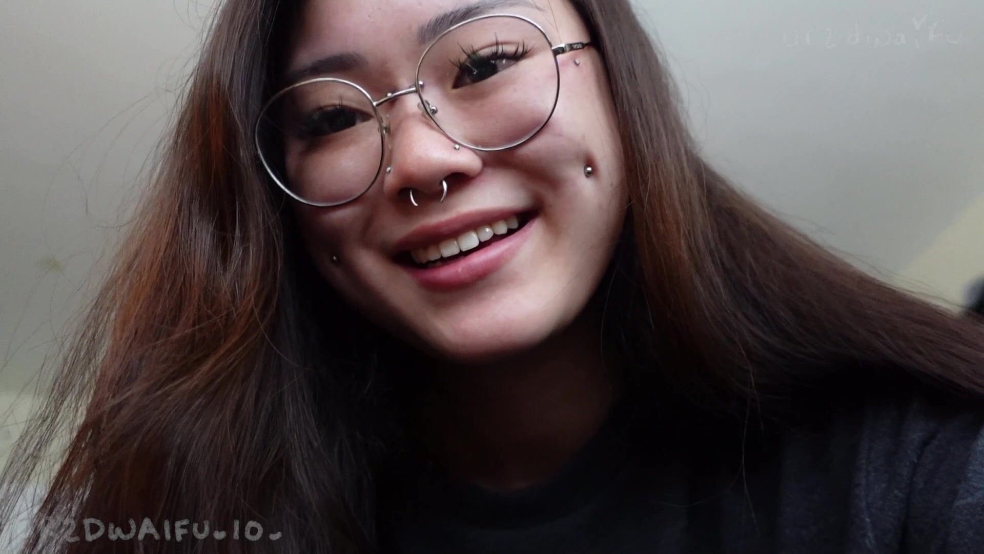 Ur2dwaifu - Fedding you farts, burps, and spit