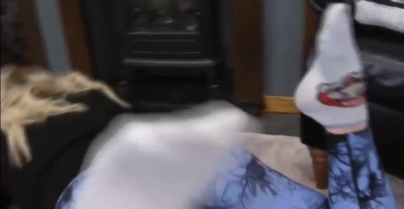 Big ass bubbly and twerk farts