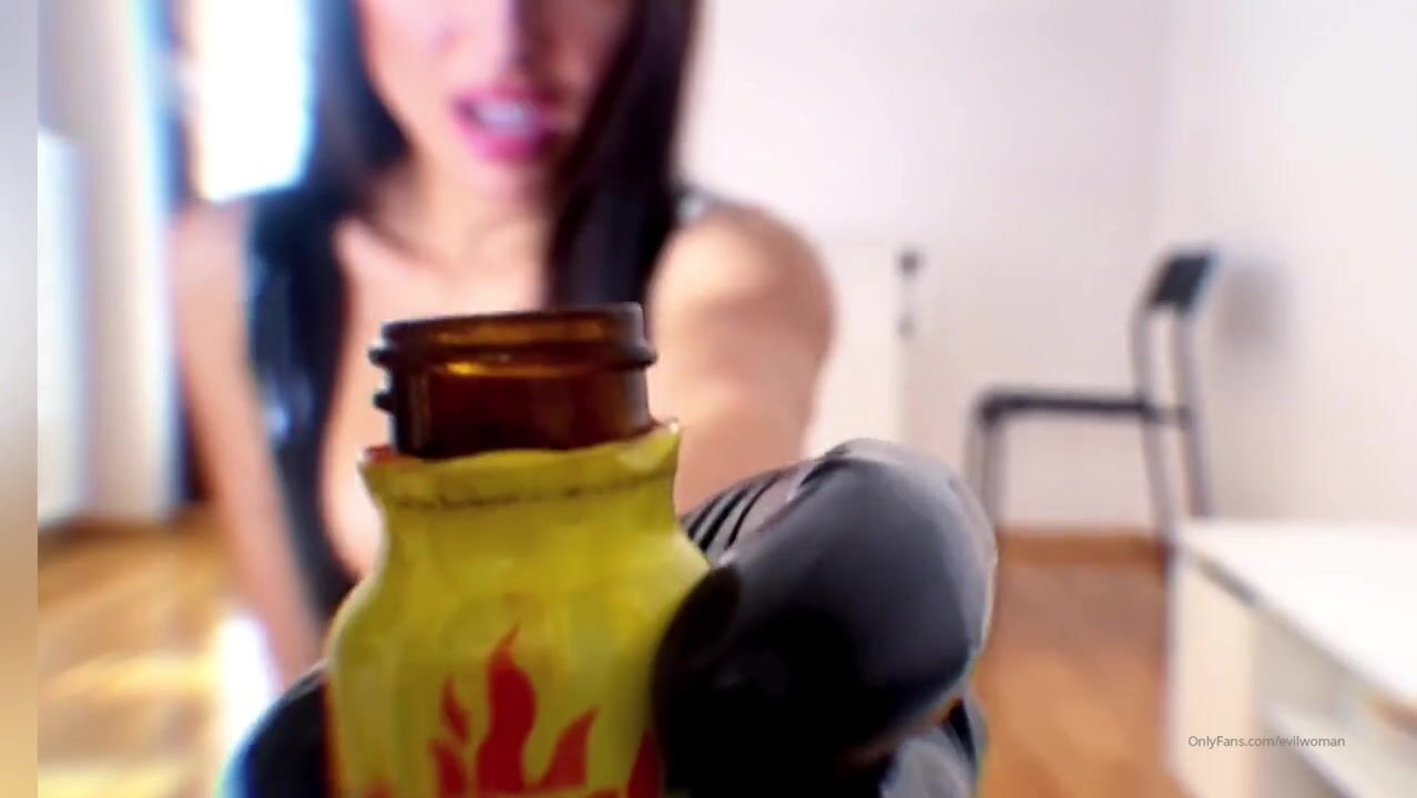Evilwoman - Intox Fantasy