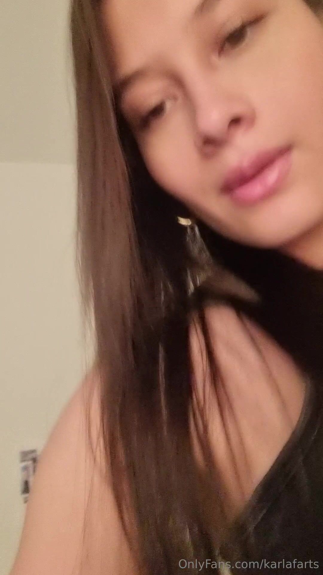 Karla black jeans farts