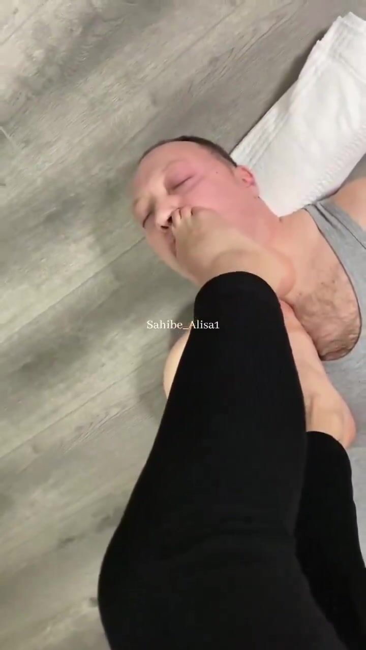 Hard trample ar