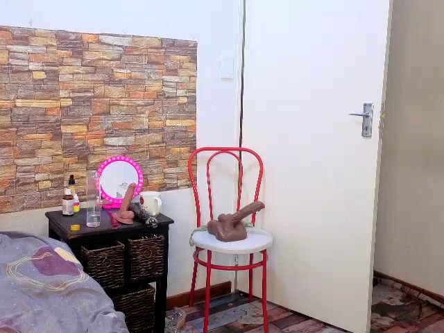 GiantBootyMilf